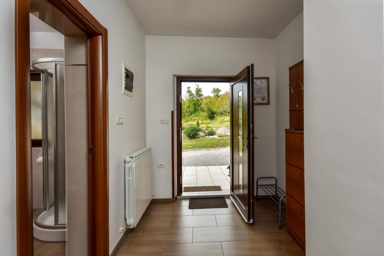 Apartman Grabar Roč Buitenkant foto