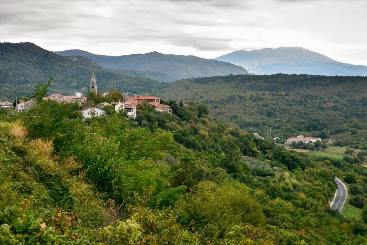 Apartman Grabar Roč Buitenkant foto