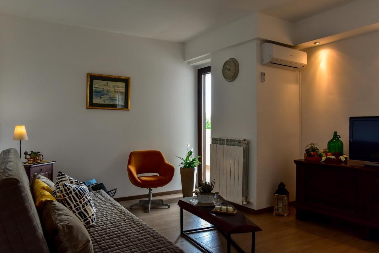 Apartman Grabar Roč Buitenkant foto